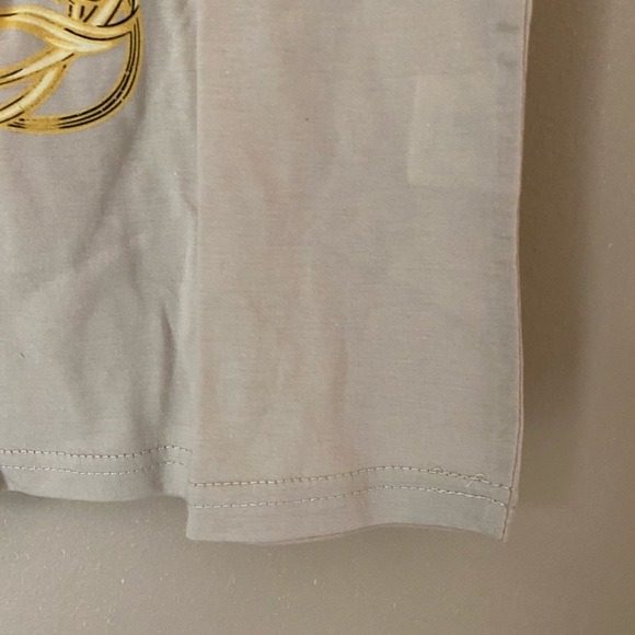 Vintage Graphic Tee - Picture 6 of 7